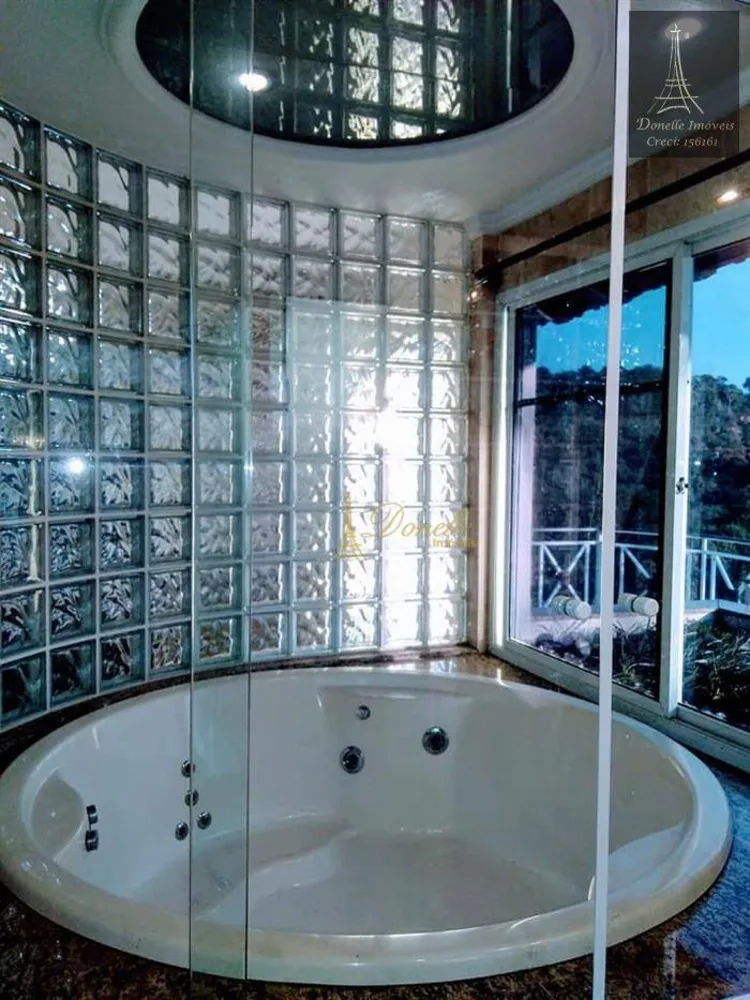 Sobrado, 3 quartos, 357 m² - Foto 2
