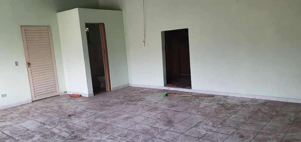 Sobrado à venda com 4 quartos, 216m² - Foto 9