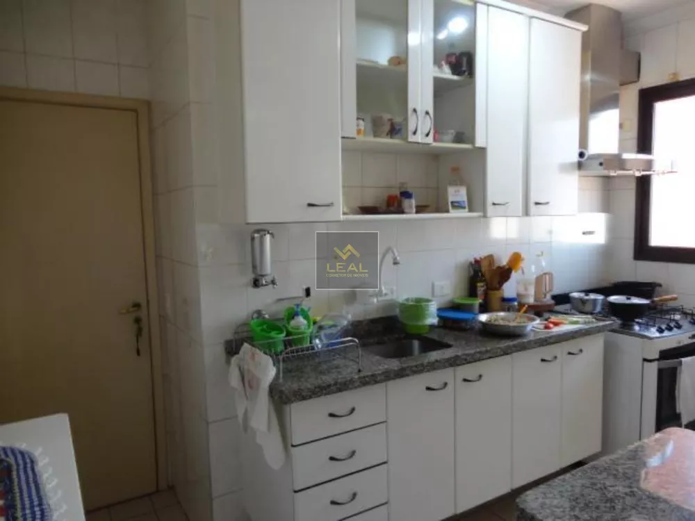Apartamento, 3 quartos, 106 m² - Foto 2