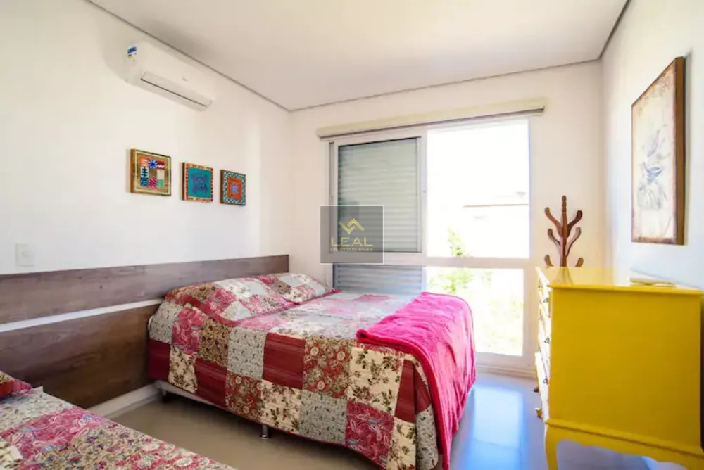 Casa à venda com 4 quartos, 175m² - Foto 4