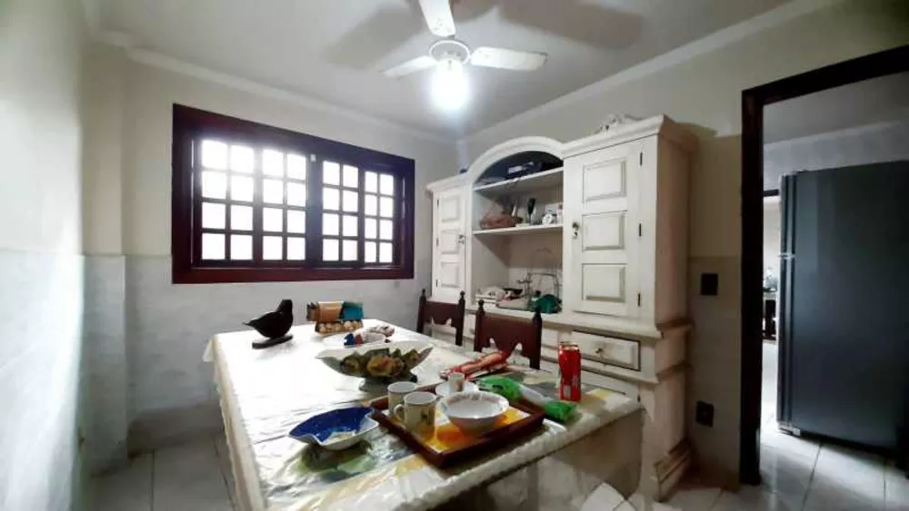 Casa, 4 quartos, 180 m² - Foto 23