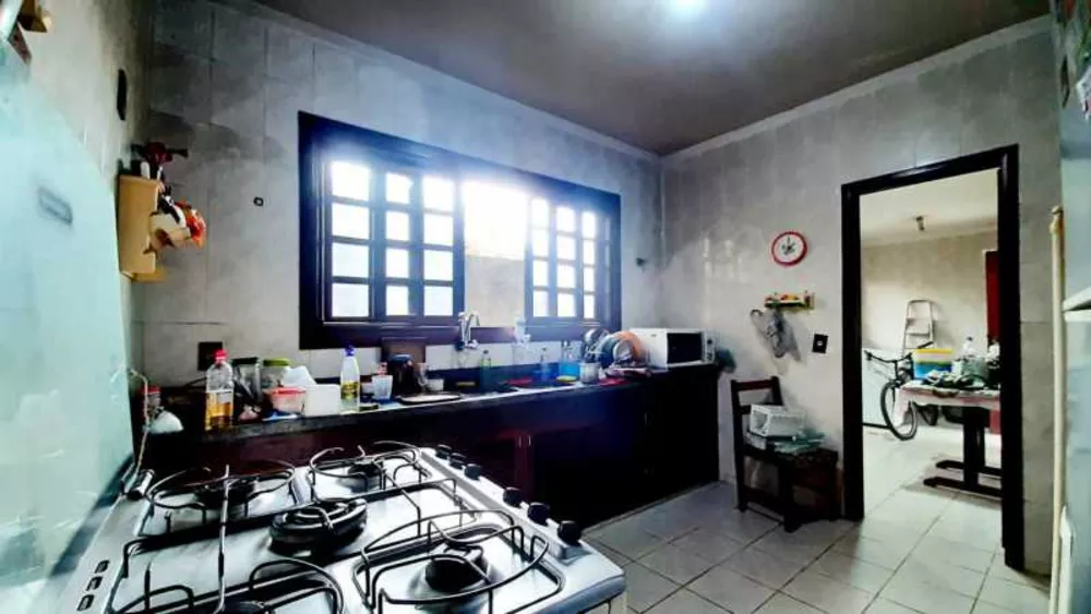 Casa, 4 quartos, 180 m² - Foto 24