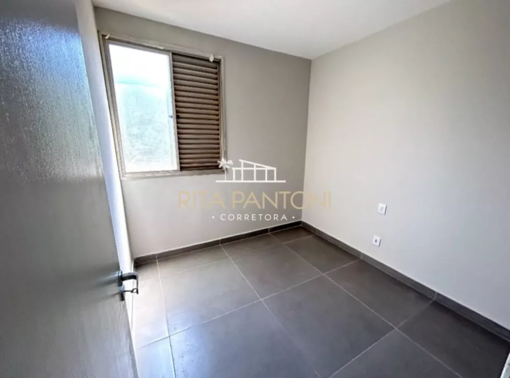 Apartamento à venda com 3 quartos, 64m² - Foto 4