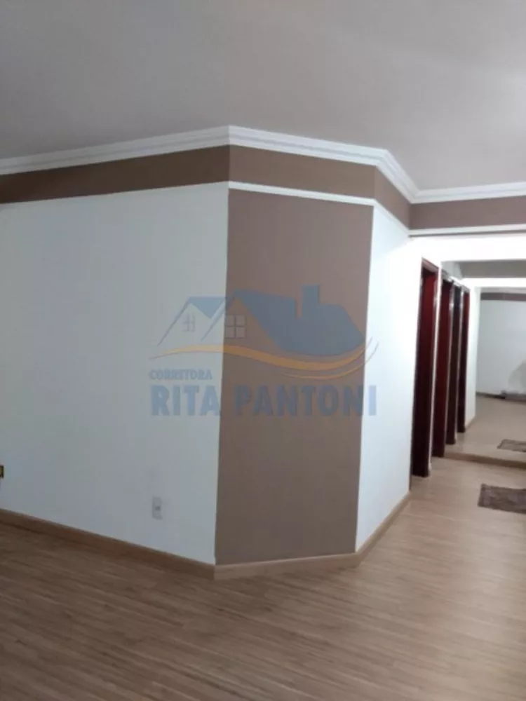 Apartamento à venda com 3 quartos, 117m² - Foto 3