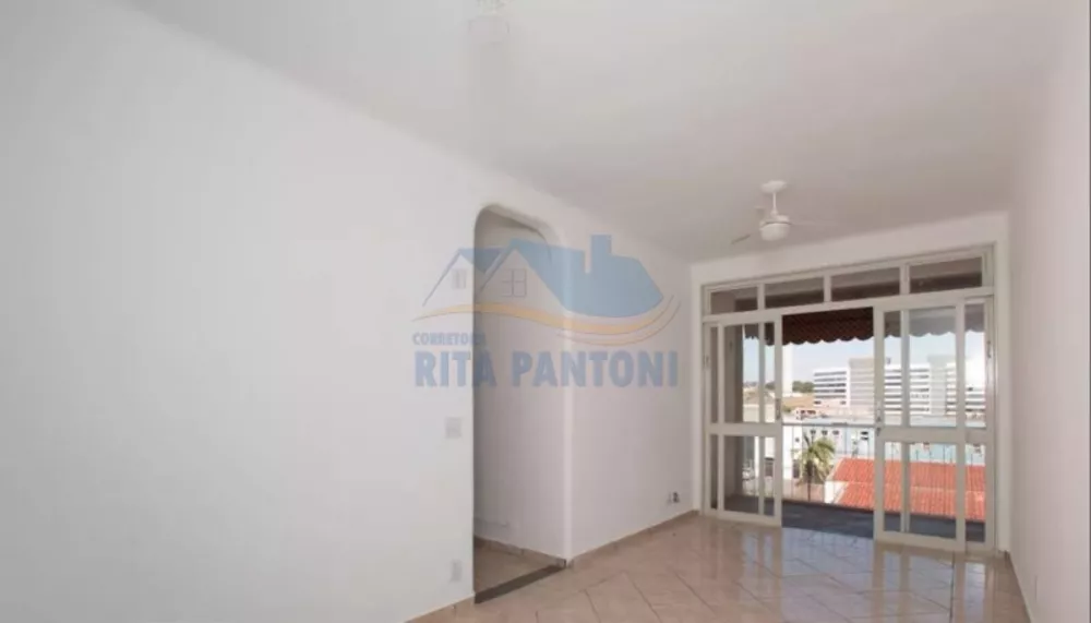 Apartamento à venda com 2 quartos, 69m² - Foto 2