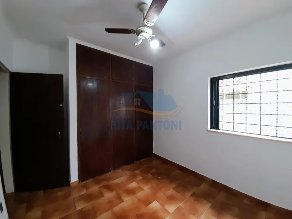 Casa, 3 quartos, 206 m² - Foto 2