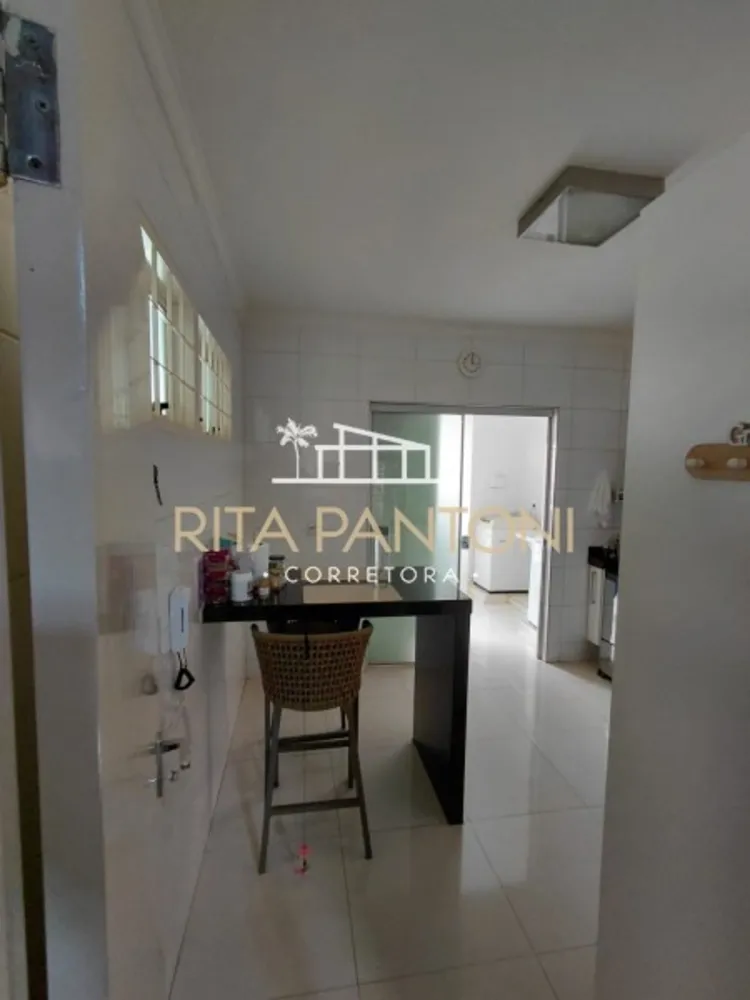Casa, 3 quartos, 240 m² - Foto 3