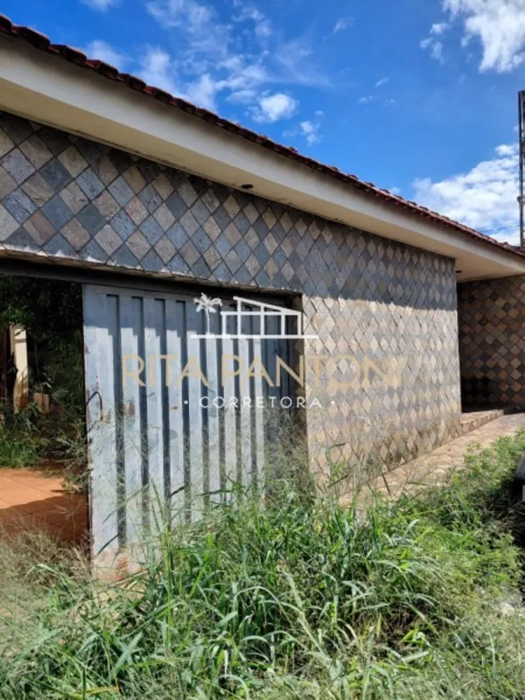 Casa, 4 quartos, 236 m² - Foto 1