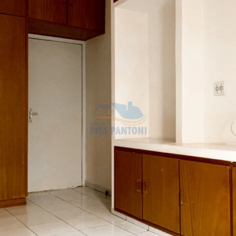 Casa, 3 quartos, 235 m² - Foto 3