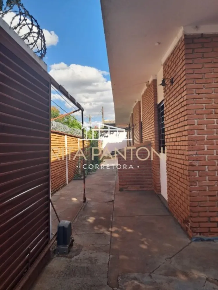 Casa, 5 quartos, 327 m² - Foto 2