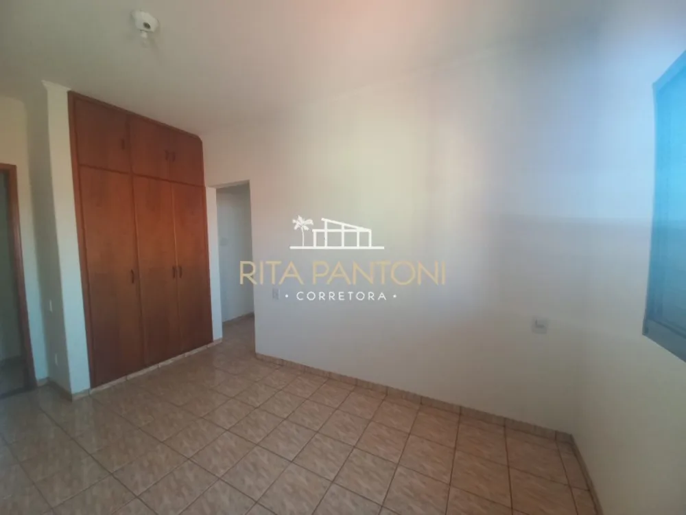 Casa, 5 quartos, 216 m² - Foto 2