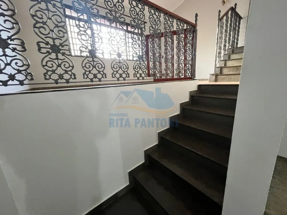 Casa, 5 quartos, 264 m² - Foto 3