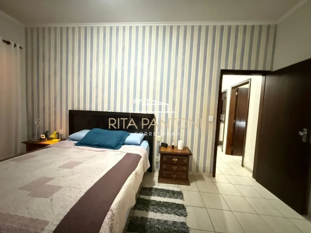 Casa, 3 quartos, 257 m² - Foto 1