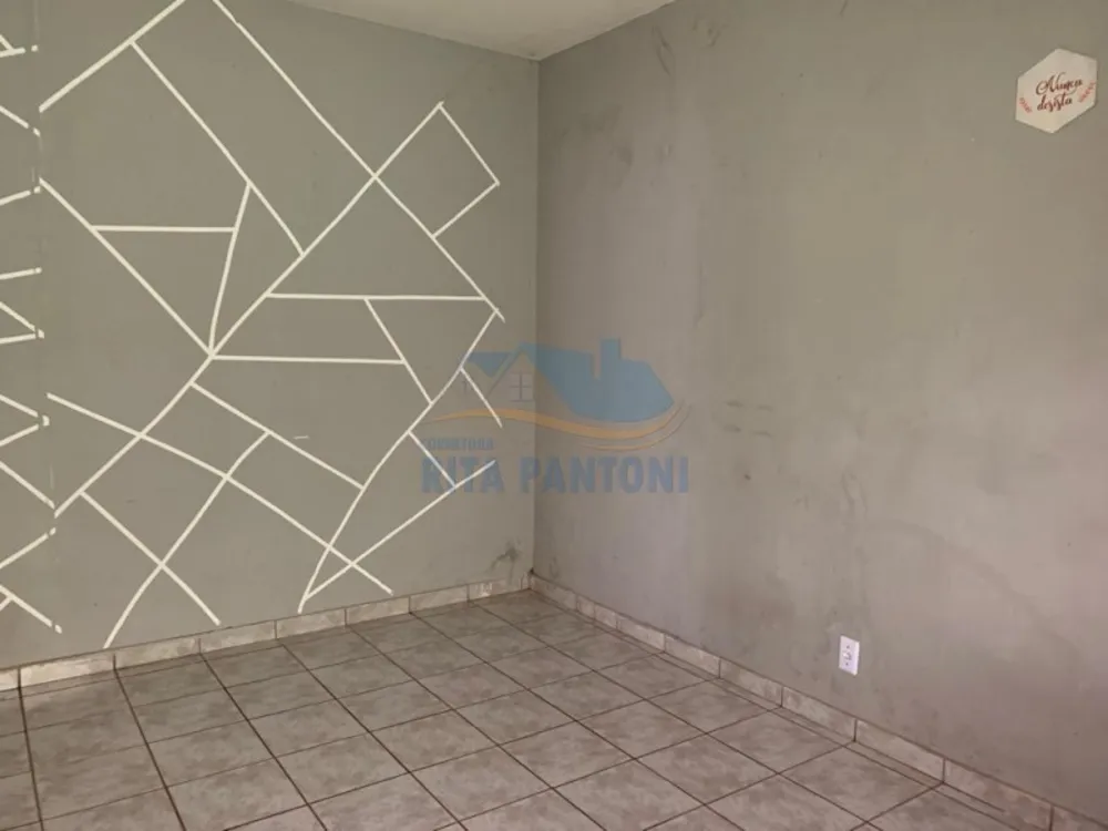 Casa, 2 quartos, 180 m² - Foto 1