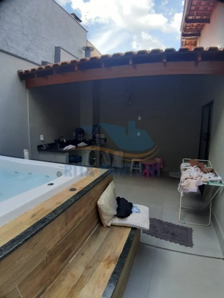 Casa, 3 quartos, 116 m² - Foto 2