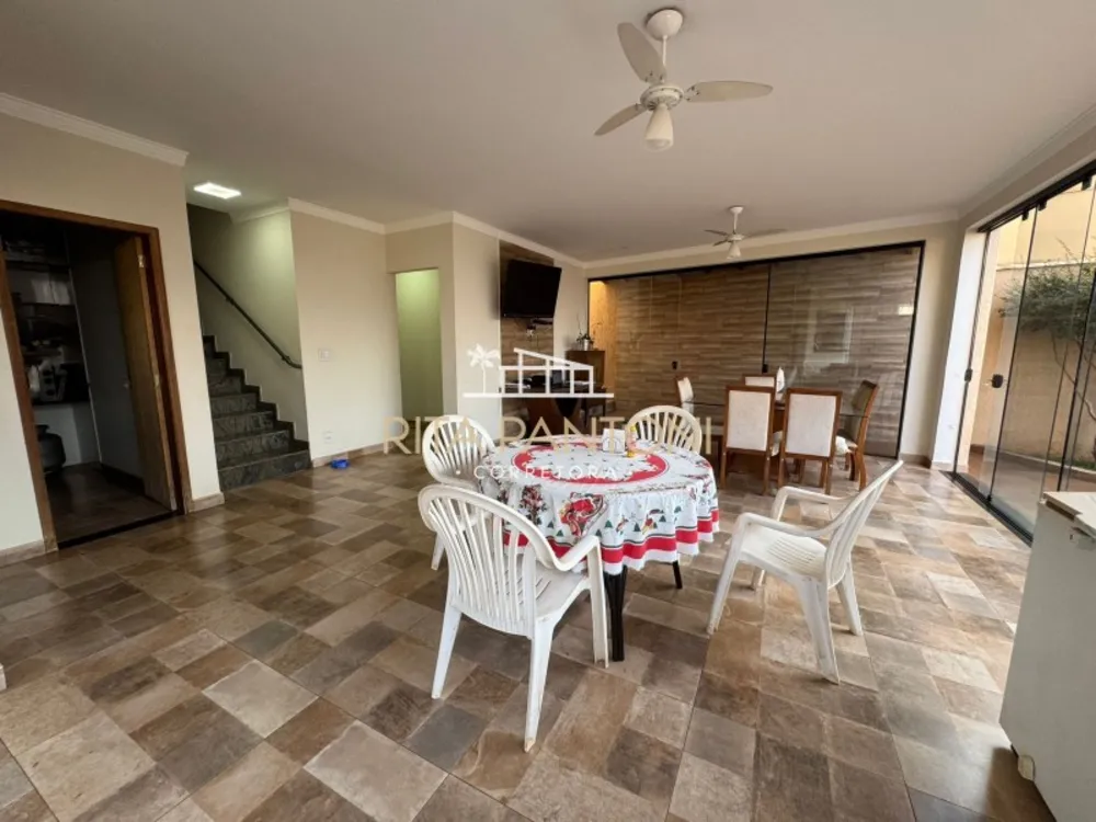 Casa, 4 quartos, 249 m² - Foto 4