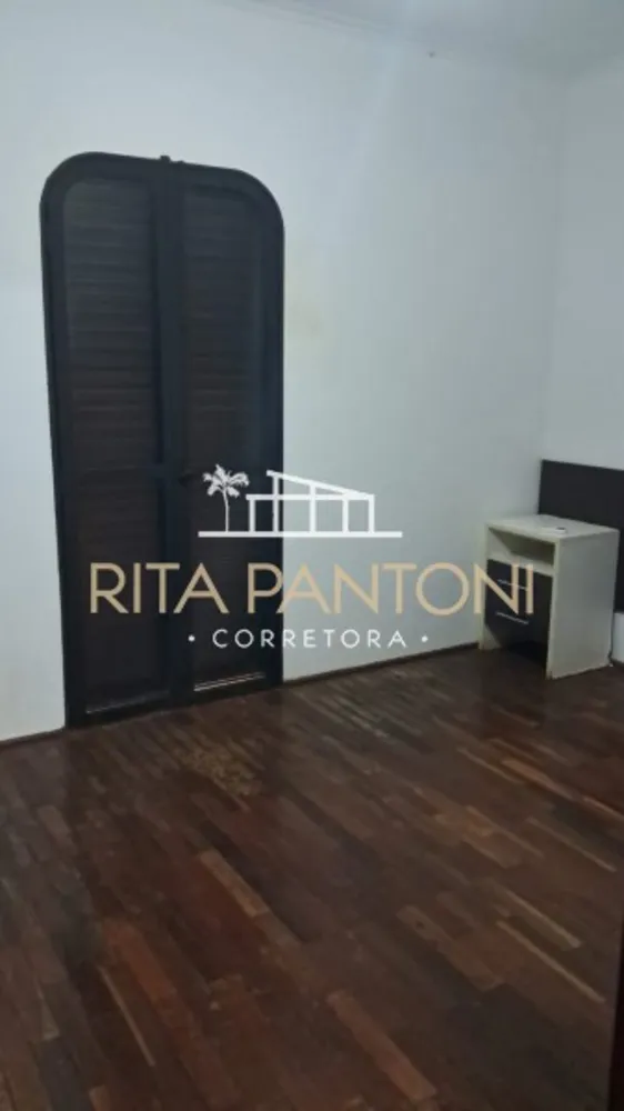 Casa, 3 quartos, 263 m² - Foto 1