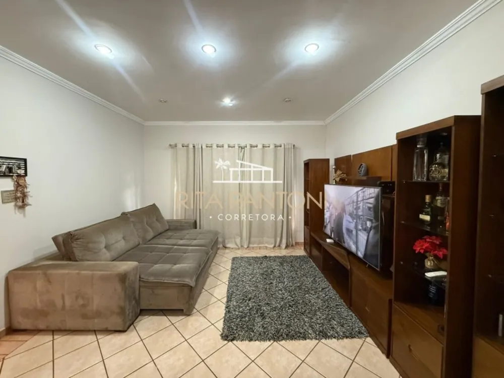 Casa, 3 quartos, 223 m² - Foto 4