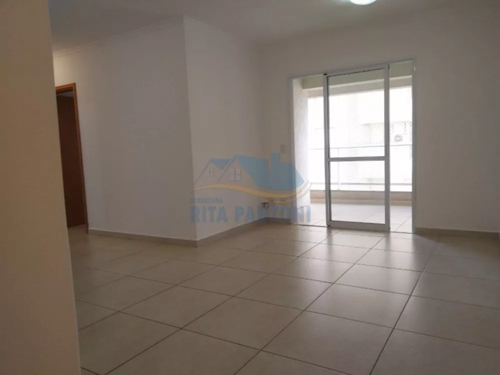 Apartamento para alugar com 3 quartos, 72m² - Foto 2