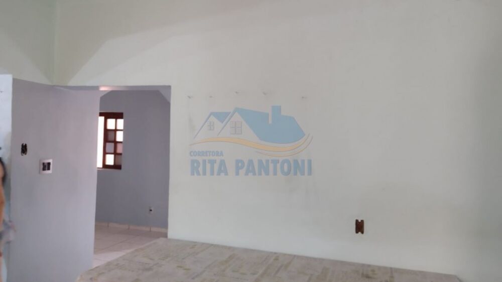 Sobrado à venda com 4 quartos, 220m² - Foto 2
