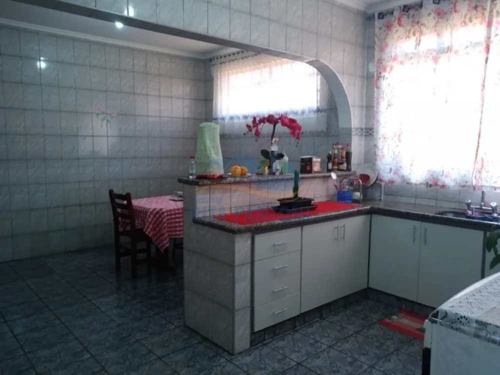 Casa, 3 quartos, 215 m² - Foto 3