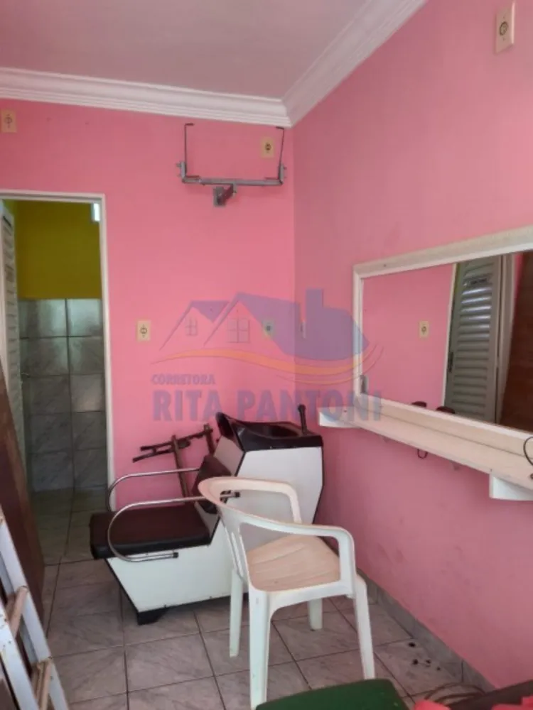 Casa, 4 quartos, 200 m² - Foto 1