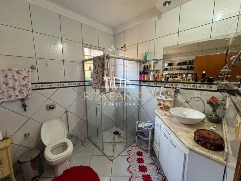 Casa, 3 quartos, 197 m² - Foto 3