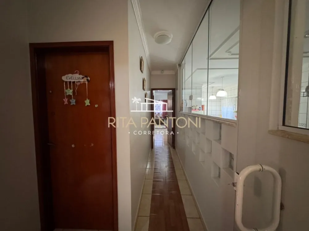 Casa, 3 quartos, 197 m² - Foto 1