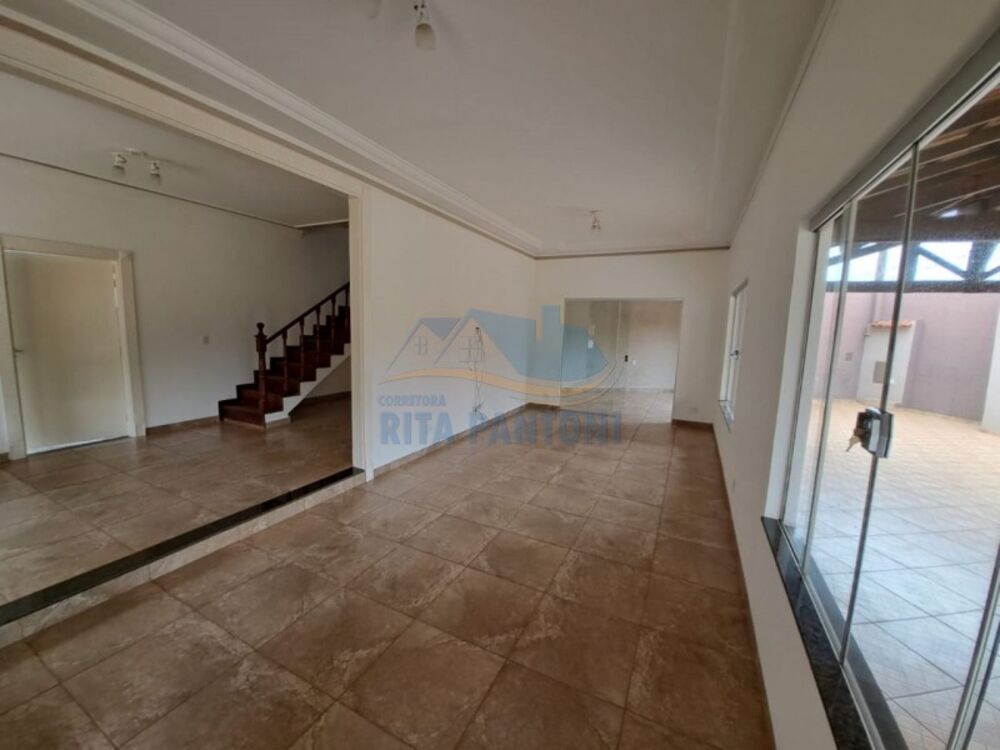 Casa à venda com 6 quartos, 345m² - Foto 10