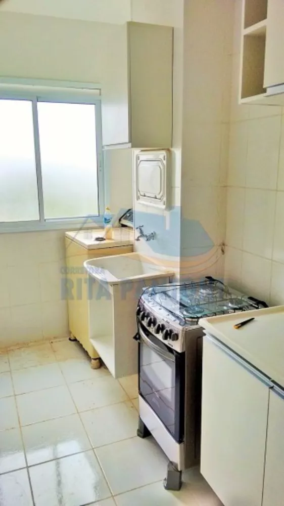 Apartamento à venda com 2 quartos, 49m² - Foto 2