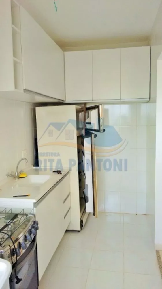 Apartamento à venda com 2 quartos, 49m² - Foto 3