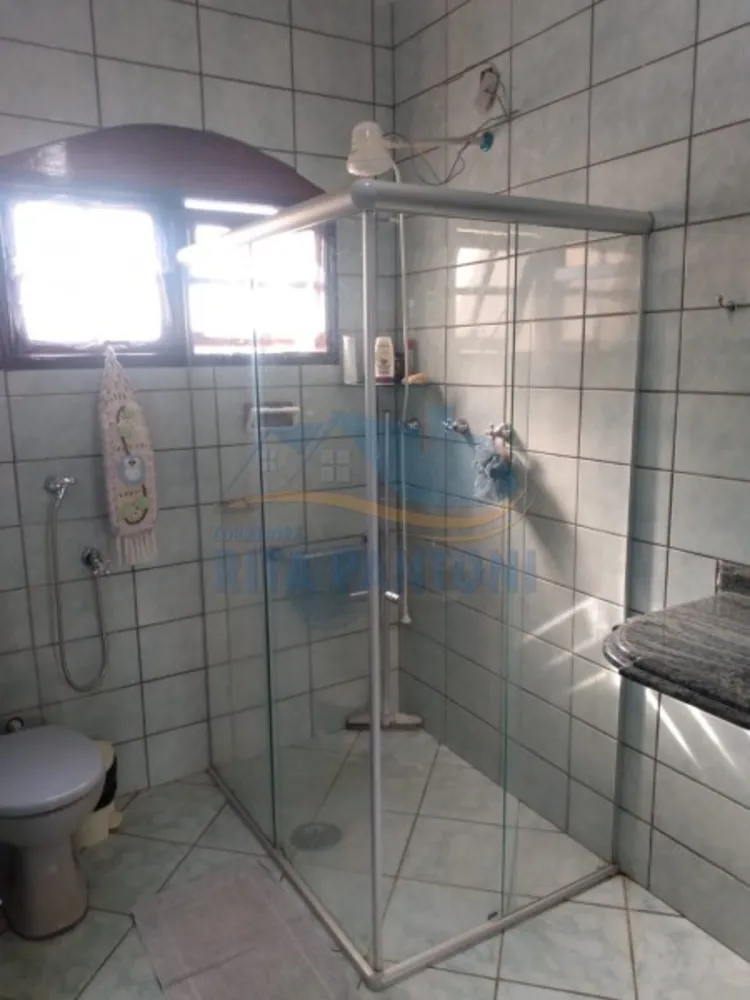 Casa, 4 quartos, 247 m² - Foto 2