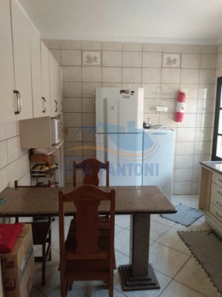 Casa, 4 quartos, 247 m² - Foto 10