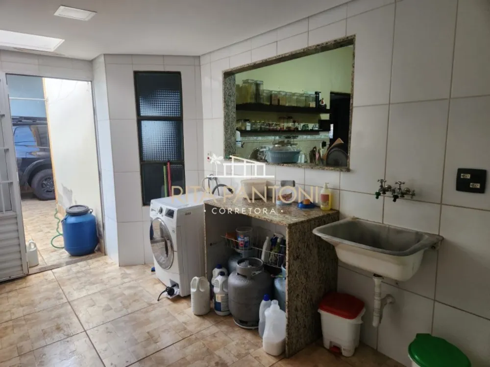 Casa, 4 quartos, 183 m² - Foto 2