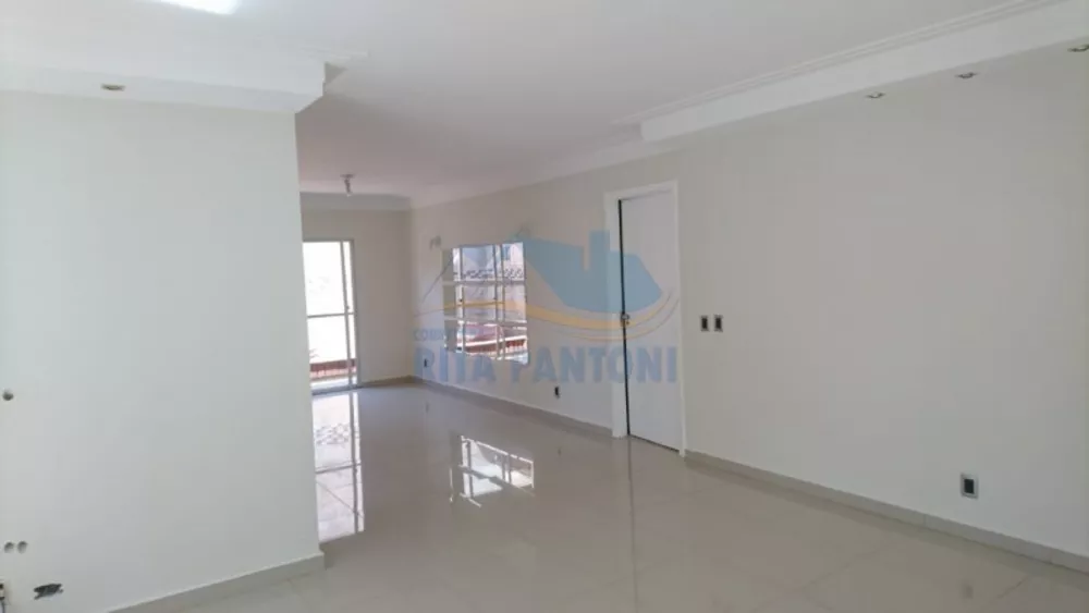 Casa de Condomínio à venda com 3 quartos, 190m² - Foto 3