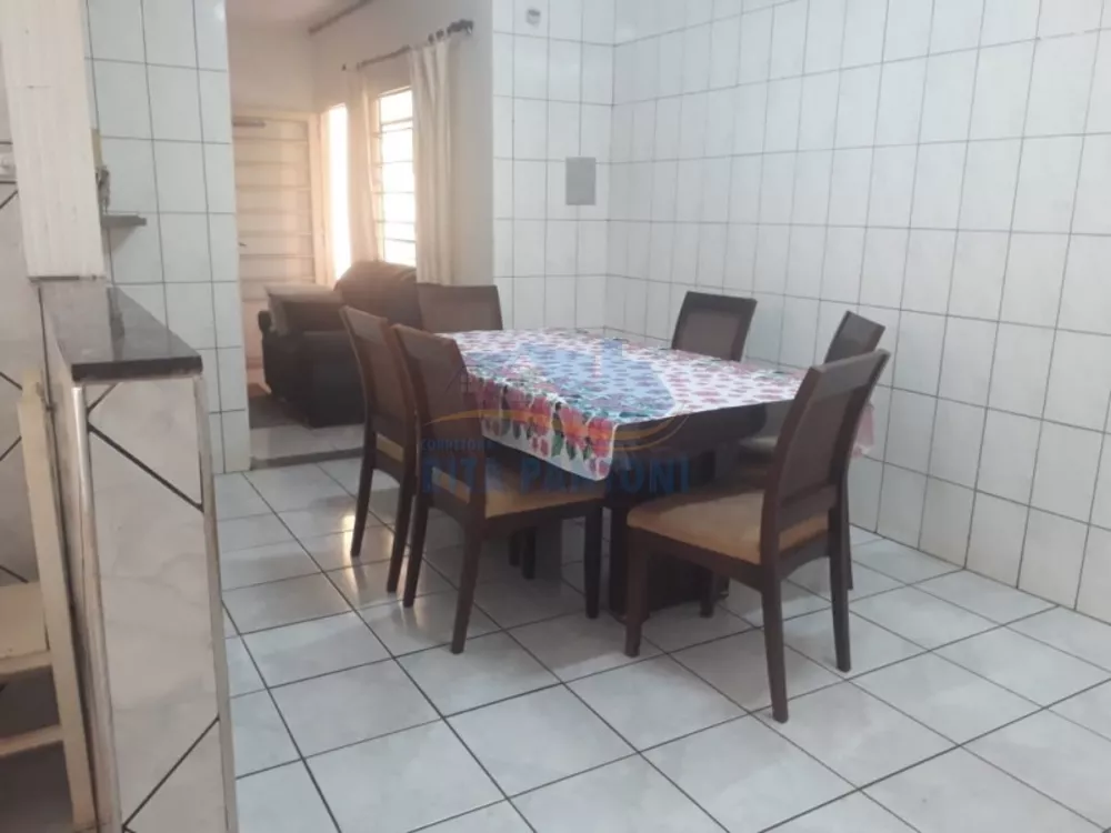 Casa à venda com 3 quartos, 161m² - Foto 3