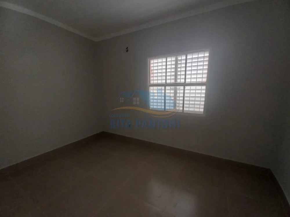 Casa, 3 quartos, 143 m² - Foto 2