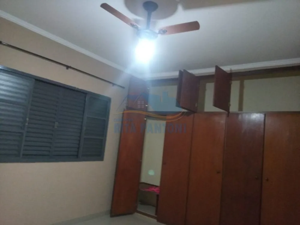Casa, 4 quartos, 182 m² - Foto 3