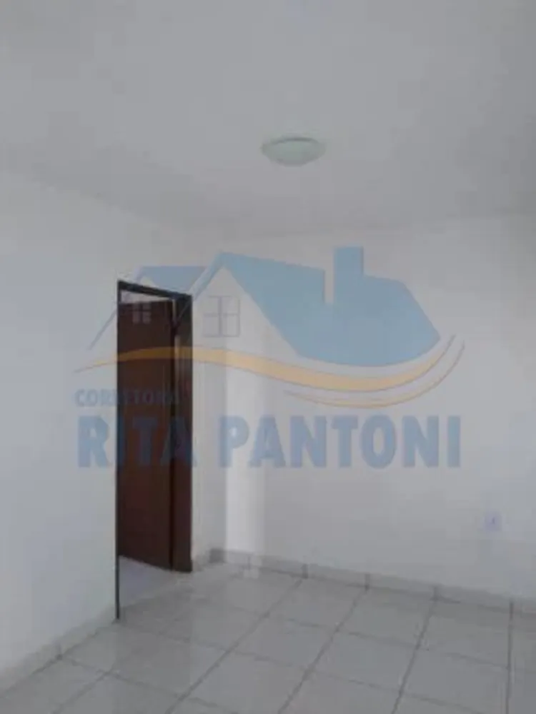 Casa, 3 quartos, 282 m² - Foto 1
