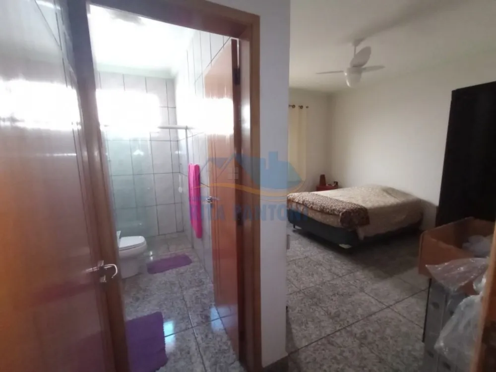 Casa, 4 quartos, 204 m² - Foto 2
