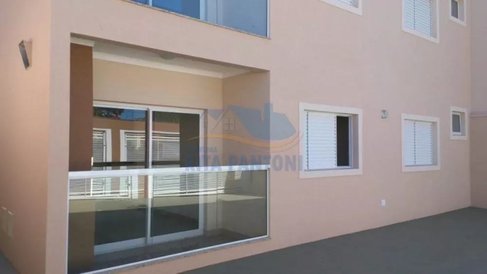 Apartamento à venda com 3 quartos, 79m² - Foto 1