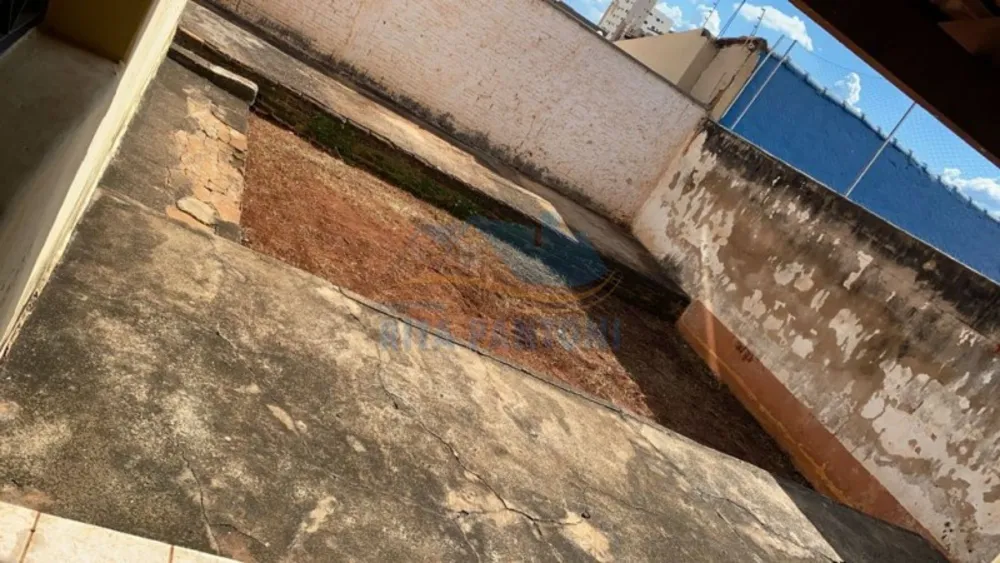 Casa, 2 quartos, 64 m² - Foto 1