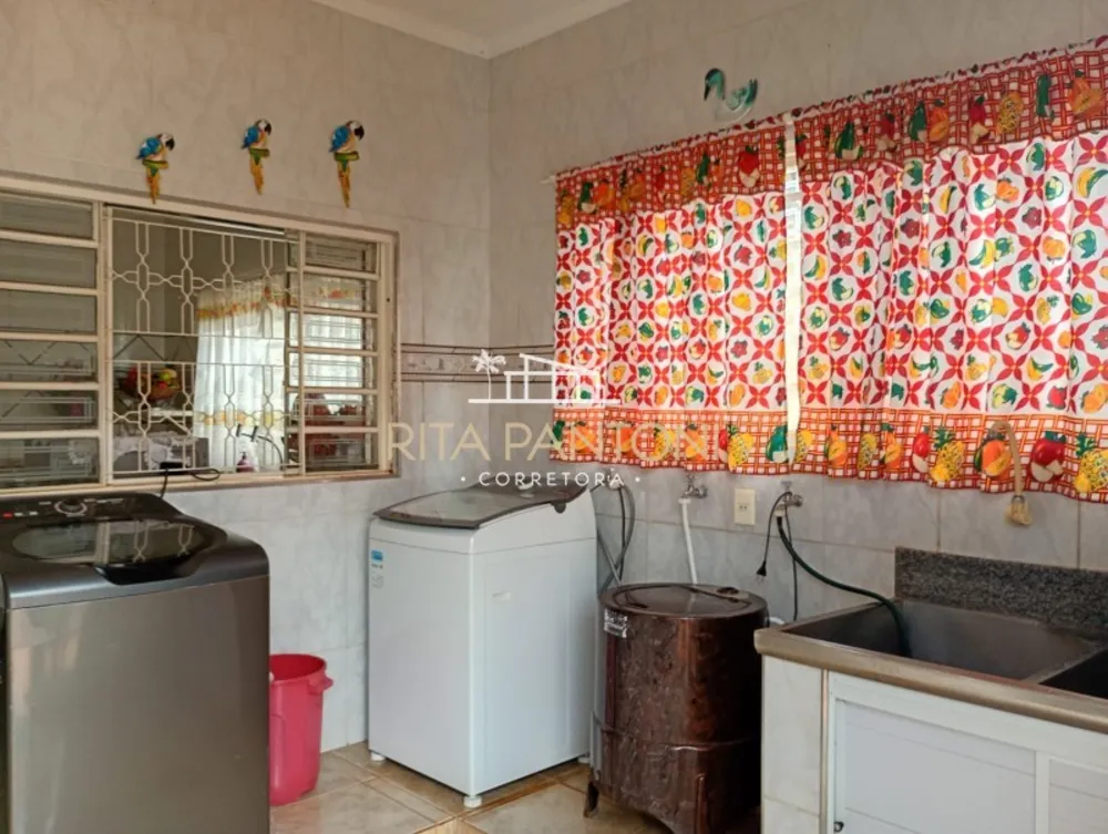 Casa, 3 quartos, 280 m² - Foto 1