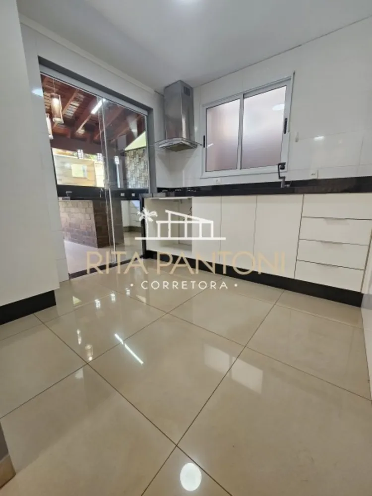 Casa, 3 quartos, 157 m² - Foto 4