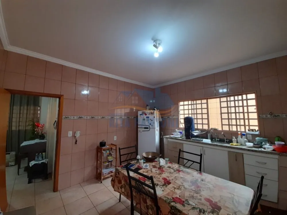Casa, 3 quartos, 168 m² - Foto 3