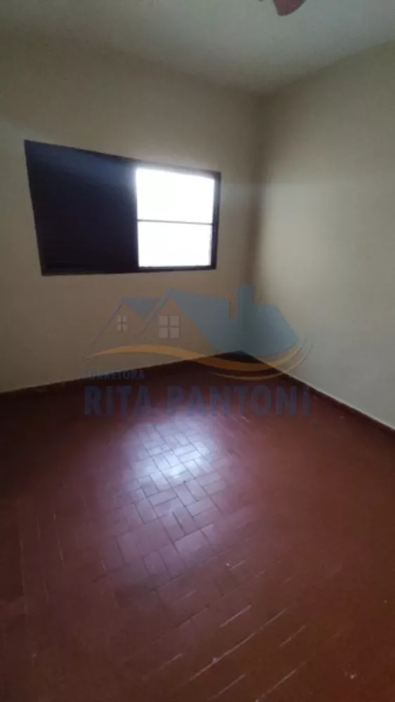 Casa à venda com 1 quarto, 324m² - Foto 4