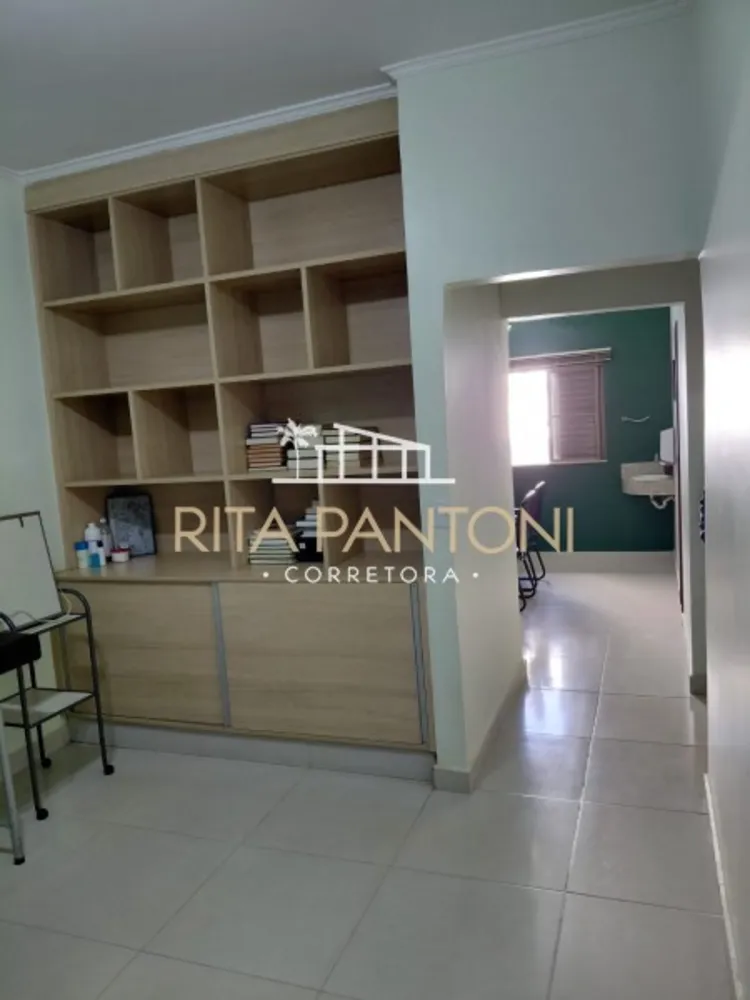 Casa, 3 quartos, 203 m² - Foto 2