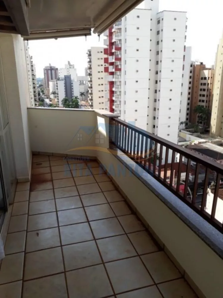 Apartamento à venda com 3 quartos, 126m² - Foto 2