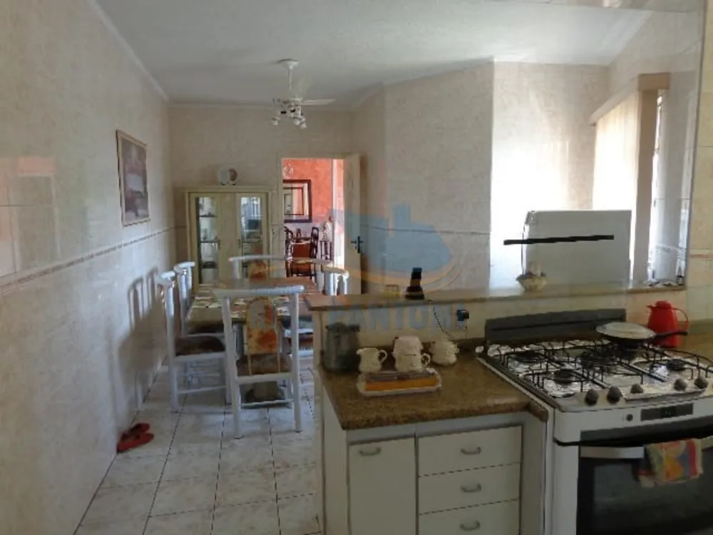 Sobrado, 3 quartos, 332 m² - Foto 3