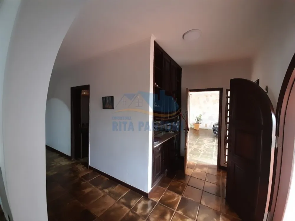 Casa, 3 quartos, 298 m² - Foto 1
